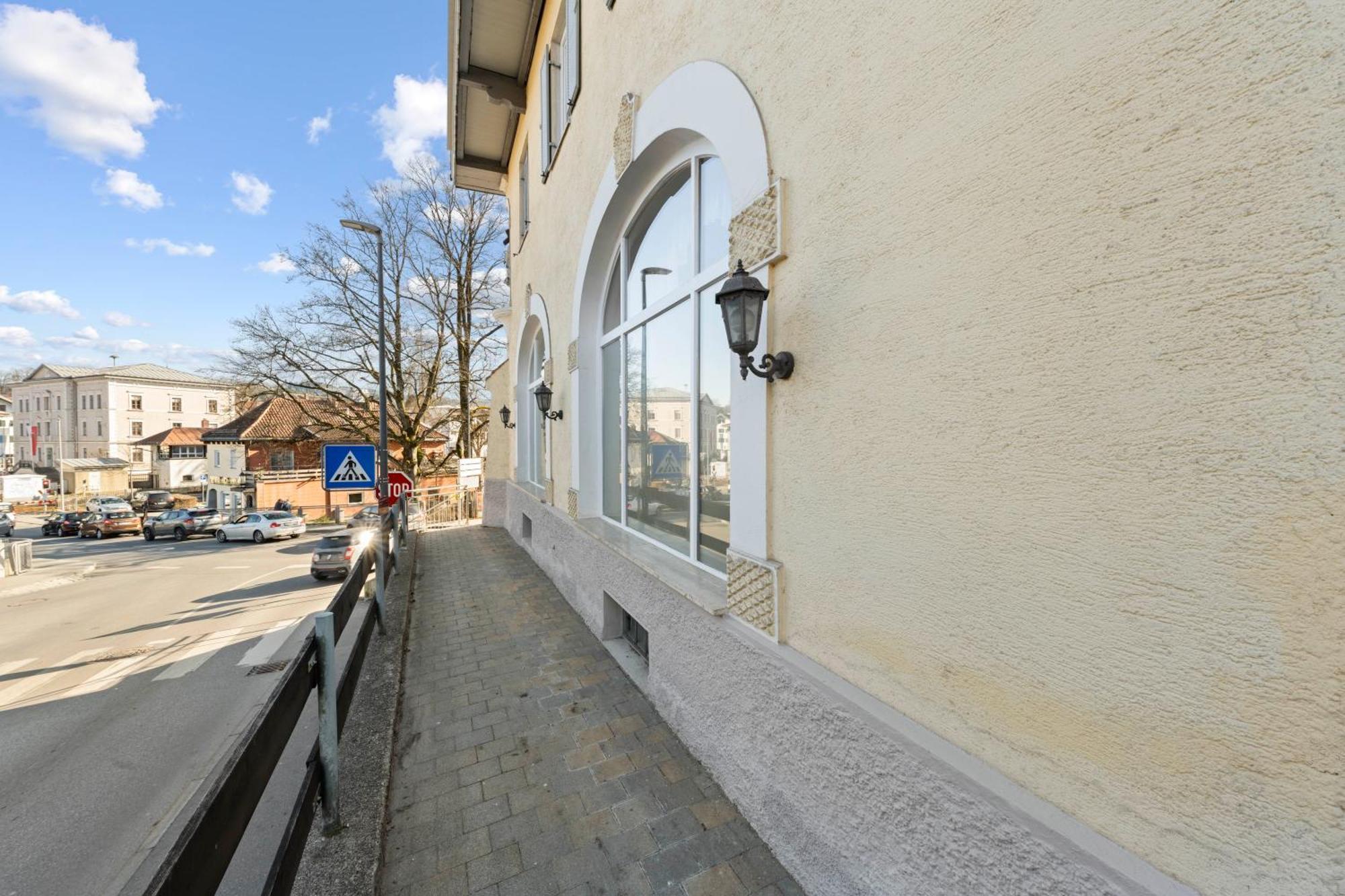 Apartment Boutique-apartment Liebelei Miesbach, Zentral, Terrasse, Parkplatz *