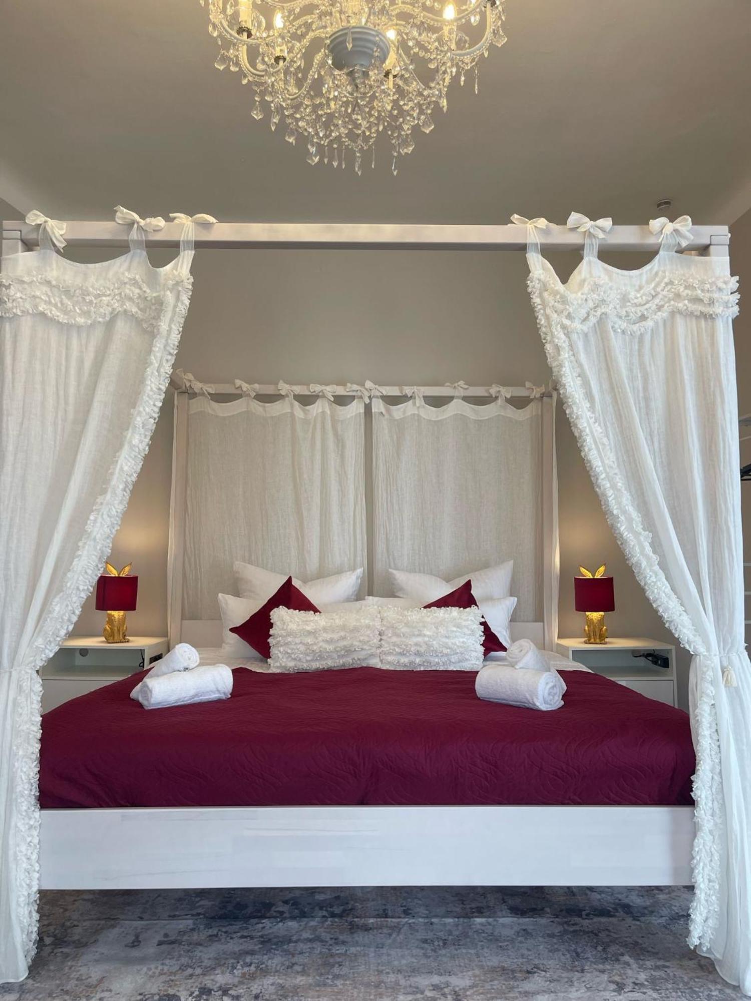 Boutique-apartment Liebelei Miesbach, Zentral, Terrasse, Parkplatz Miesbach